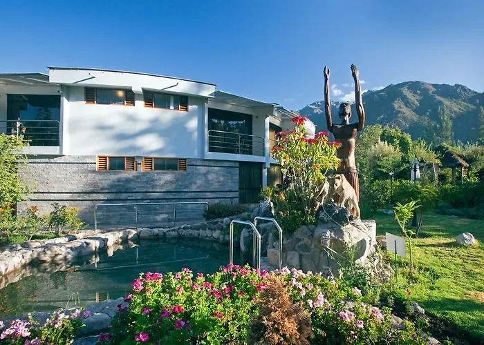 Inti Ñan Hotel